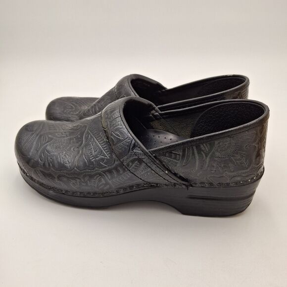 Dansco Professional Tooled Floral Clog Nursing EU-41  US 10.5 - 11 - Picture 2 of 16
